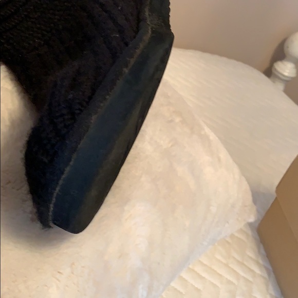 Ugg Classic Crochet Tall Boot - Picture 5 of 7